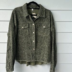 ☀️BOGO Item NWT mittoshop Olive Green and Black Leopard Denim Jacket☀️